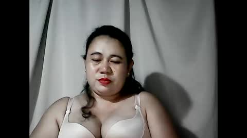 pinaymama12345 online show from April 8, 2026, 3:34 pm