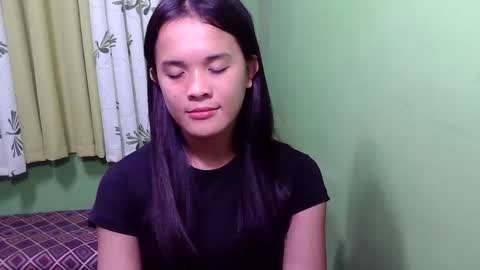 pinaymorena_rhowe online show from December 27, 2024, 4:10 pm