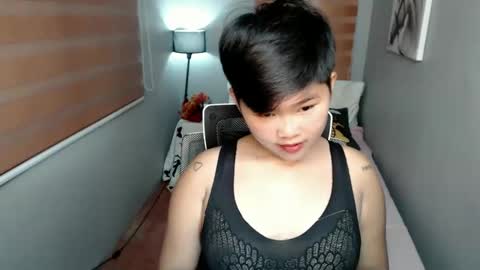 Snapshot of pinayprincesslyn chatting on January 9, 2025, 6:38 am Lyn the Lesbian online show from January 9, 2025, 6:38 am
