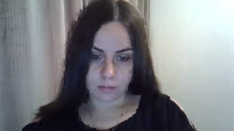 pineapple375 online show from March 15, 2026, 1:39 pm