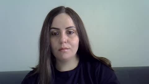 pineapple375 online show from March 27, 2026, 7:03 am