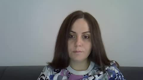 pineapple375 online show from April 7, 2026, 1:22 pm