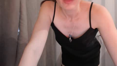       online show from September 12, 2025, 12:05 pm