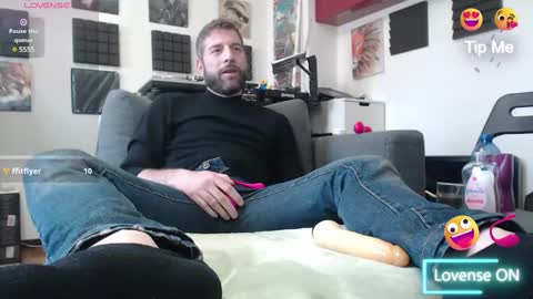 pingones 79 online show from February 26, 2025, 1:19 pm