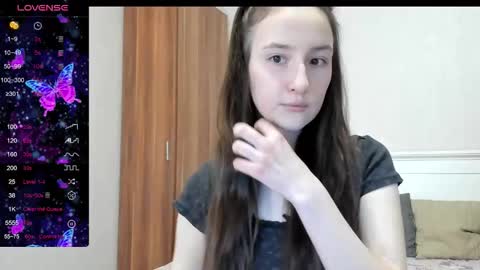 pingviluly online show from December 14, 2025, 11:15 am