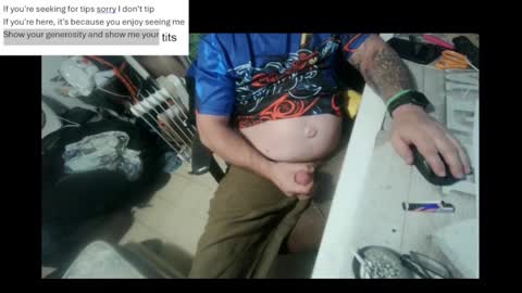 Snapshot of pini_z chatting on March 8, 2025, 8:14 pm pini_z online show from March 8, 2025, 8:14 pm