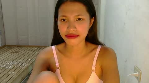 pink_bubbles011 online show from May 27, 2026, 5:26 am