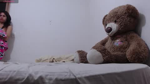 pink_love_25 online show from March 10, 2026, 7:57 am