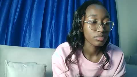 PinkyAura online show from May 24, 2026, 10:15 pm