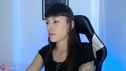 Emily online show from December 5, 2024, 8:44 pm