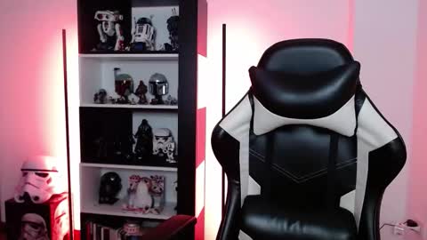 Emily online show from September 16, 2025, 2:56 am