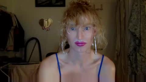 Snapshot of pinkfag chatting on January 23, 2025, 6:45 pm pinkfag online show from January 23, 2025, 6:45 pm