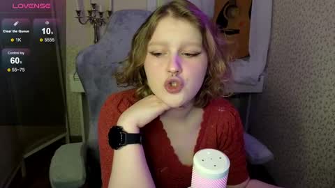 pinkiep1e online show from March 9, 2025, 6:43 pm