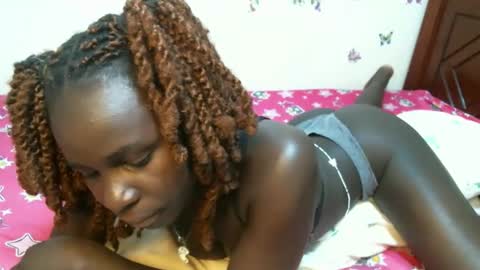 pinky online show from January 15, 2026, 2:38 am