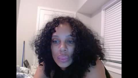 pinksugar online show from December 31, 2024, 6:27 am