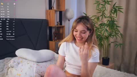 Snapshot of pinkncrazy chatting on March 2, 2025, 1:38 pm  HERES ALICE  WELCOME EVERYONE LOVENSE DOMI REACT TO YOUR TIPS LETS MAKE A GREAT SHOW TOGETHER  online show from March 2, 2025, 1:38 pm