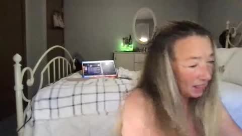 Snapshot of pinkpussylacey chatting on October 16, 2025, 4:30 pm Lacey online show from October 16, 2025, 4:30 pm