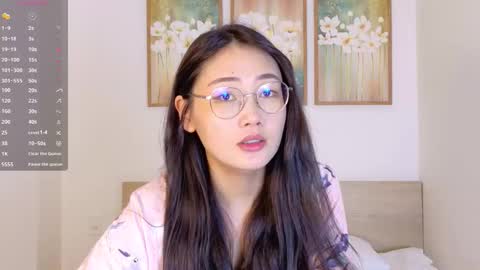 Polly online show from March 15, 2026, 9:04 am