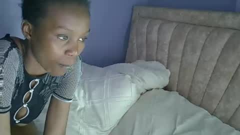 pinkycham online show from May 11, 2026, 9:45 pm