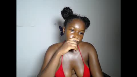 pinkykiki_247 online show from November 25, 2025, 9:04 pm