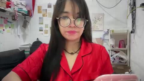 Rose online show from October 16, 2025, 9:43 am