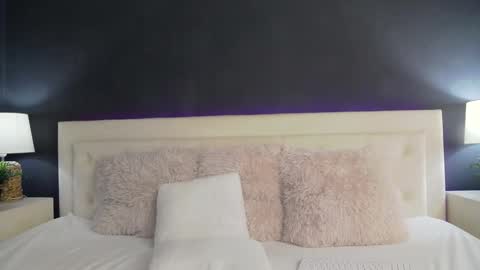  Pink  online show from January 9, 2025, 12:41 pm