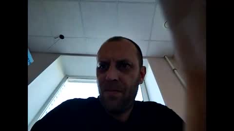 Snapshot of pinochet1982 chatting on September 11, 2025, 8:14 am Maxwhite online show from September 11, 2025, 8:14 am