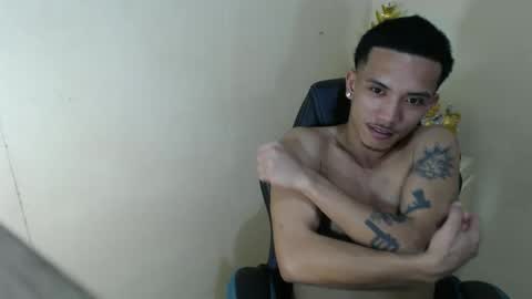 pinoy_daksxxx online show from December 3, 2025, 3:21 pm
