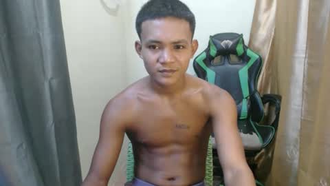 pinoy_fucker18 online show from April 11, 2026, 6:29 am