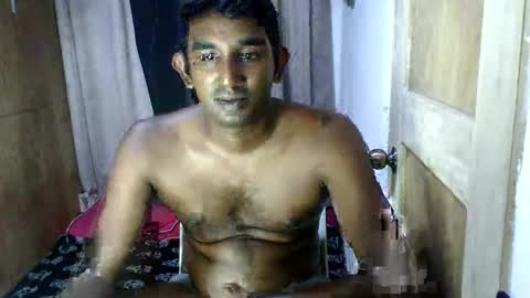 rayvienn online show from March 20, 2026, 2:33 pm