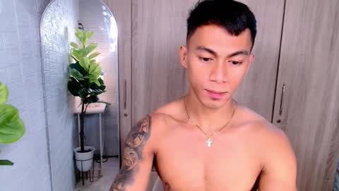 Snapshot of pinoymilker chatting on October 3, 2025, 2:41 am ethan online show from October 3, 2025, 2:41 am