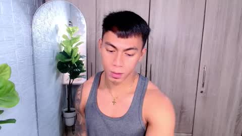 Snapshot of pinoymilker chatting on October 13, 2025, 3:39 am ethan online show from October 13, 2025, 3:39 am