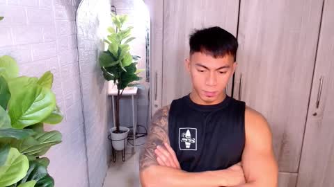 Snapshot of pinoymilker chatting on October 19, 2025, 2:56 am ethan online show from October 19, 2025, 2:56 am