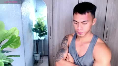Snapshot of pinoymilker chatting on April 25, 2026, 6:38 pm ethan online show from April 25, 2026, 6:38 pm
