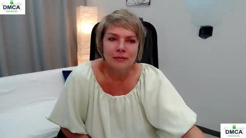 Bella online show from March 1, 2026, 7:32 am