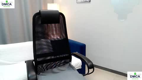 Bella online show from March 23, 2026, 9:35 am