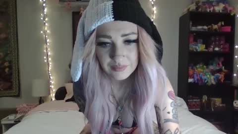 pirateprincessx online show from January 16, 2026, 3:10 am