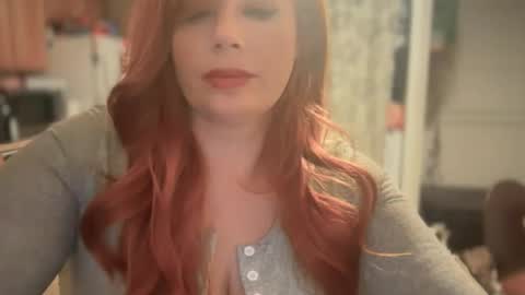 Snapshot of pirdybirdyxo chatting on November 5, 2025, 1:27 am pirdybirdyxo online show from November 5, 2025, 1:27 am