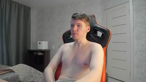 Snapshot of pirremeow chatting on March 5, 2025, 6:23 am Pierre online show from March 5, 2025, 6:23 am