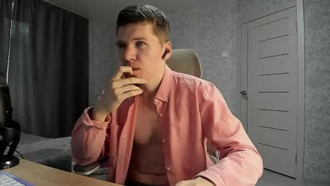 Pierre online show from April 5, 2026, 5:37 am