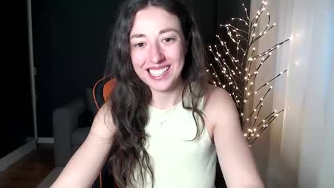 piscesgirl06 online show from December 23, 2024, 5:39 am