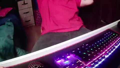 pisceslost online show from October 7, 2025, 2:09 am