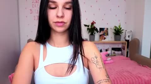 Molly online show from June 11, 2026, 7:39 am