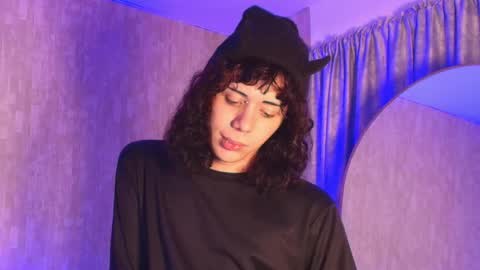 cris online show from April 17, 2026, 4:59 am