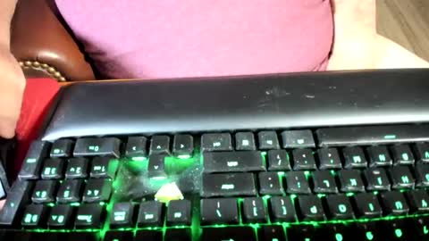 Snapshot of plainodude7 chatting on February 14, 2026, 7:43 pm Plain ODude online show from February 14, 2026, 7:43 pm