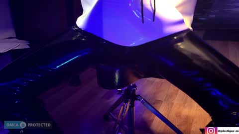 plasticme online show from April 3, 2026, 5:22 pm