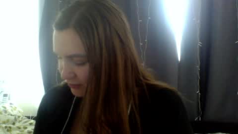 play_with_fire_ online show from April 28, 2026, 4:06 am