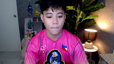 Snapshot of playful_kenzo chatting on January 15, 2025, 12:04 pm Kenzo online show from January 15, 2025, 12:04 pm