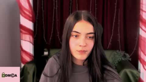 Sophie online show from December 19, 2024, 10:34 am