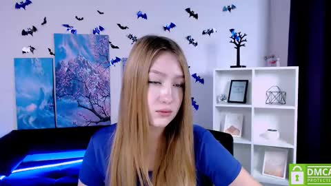 Sophie online show from December 20, 2024, 10:49 am